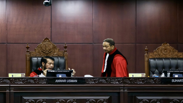 Indonesia’s chief justice dismissed over ethics violation Indonesia’s chief justice dismissed over ethics violation