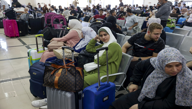 France evacuates 100 nationals from Gaza via Rafah crossing France evacuates 100 nationals from Gaza via Rafah crossing