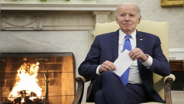 American's politicians are old and unwilling to step aside. Here's why it's likely to stay that way