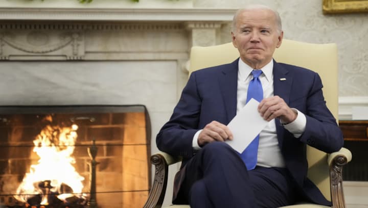 American's politicians are old and unwilling to step aside. Here's why it's likely to stay that way