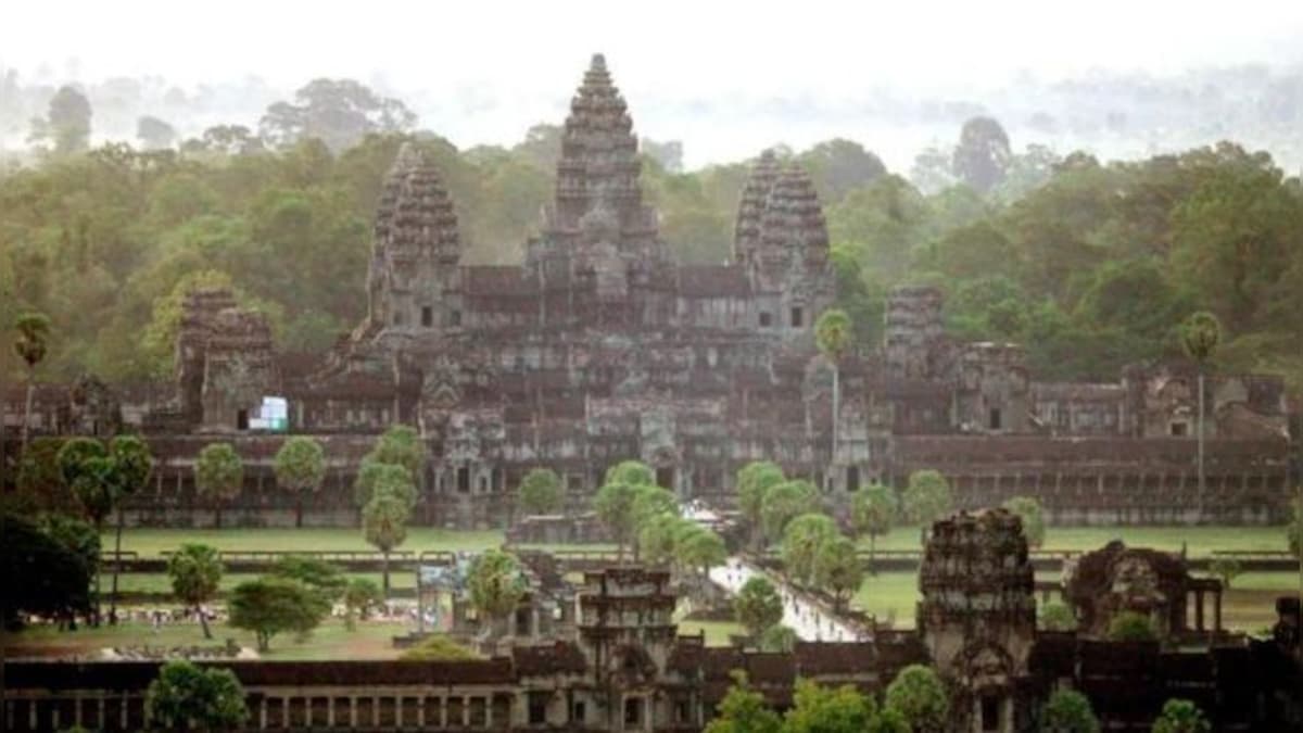 Angkor Wat temple in Cambodia becomes 8th wonder of the world, defeats ...