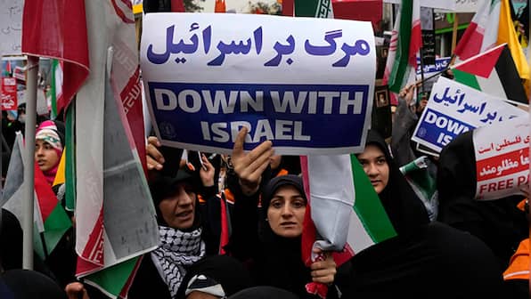 Indonesia's Islamic body issues fatwa boycotting Israeli goods