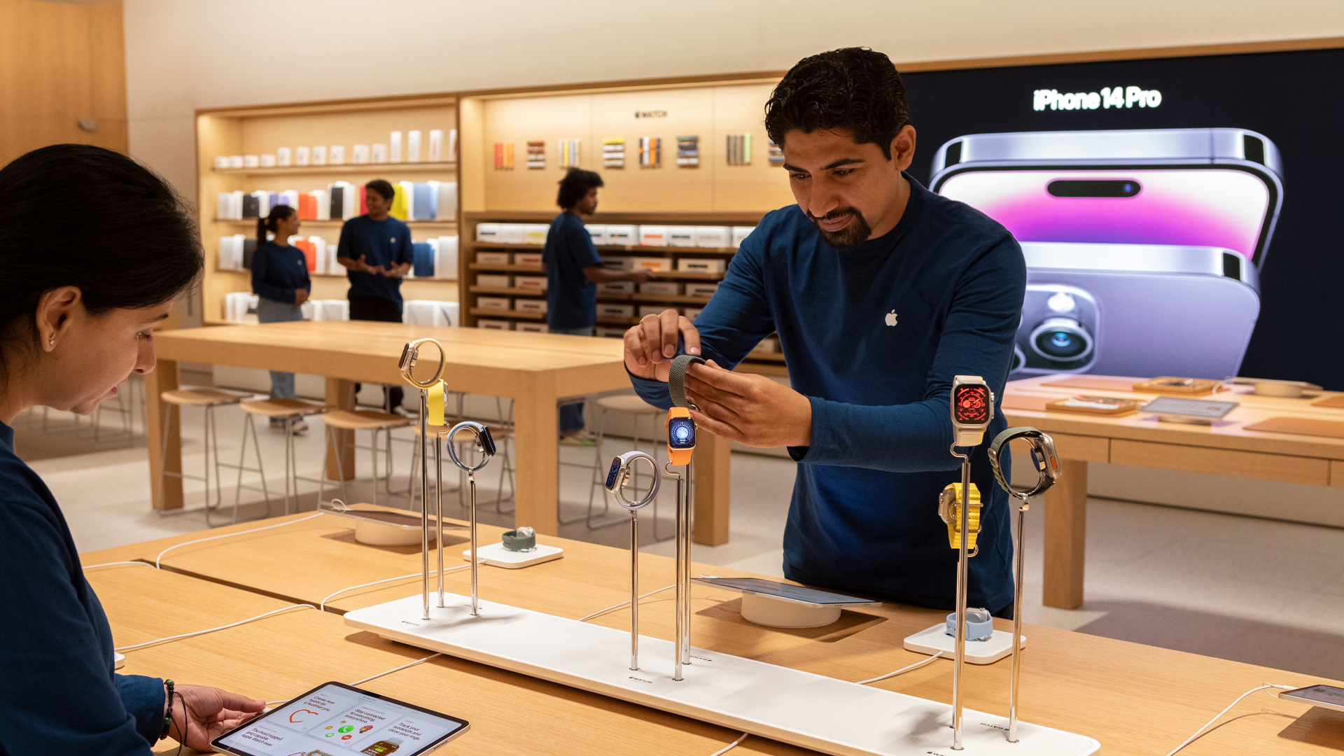 Apple Diwali Sale 2023: Apple offering massive discounts on AirPods, up to 50% off in some cases Apple Diwali Sale 2023: Apple offering massive discounts on AirPods, up to 50% off in some cases