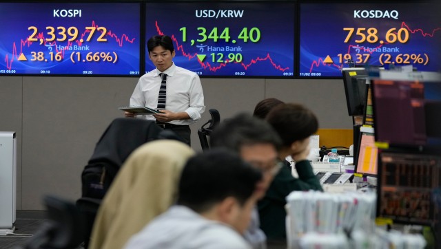 Asia stocks wobble to weekly loss ahead of inflation data Asia stocks wobble to weekly loss ahead of inflation data