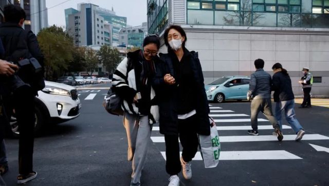 Flights halted, stock markets open late for South Korea's big exam Flights halted, stock markets open late for South Korea's big exam