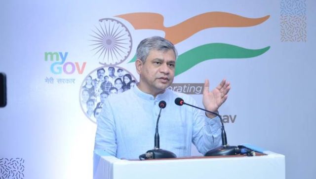 Govt to meet social media platforms over deepfake videos: IT Minister Ashwini Vaishnaw Govt to meet social media platforms over deepfake videos: IT Minister Ashwini Vaishnaw