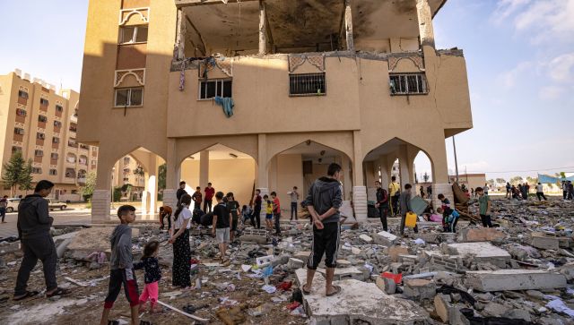 Panicked people leave Shifa Hospital, IDF death toll in ground op reaches 56 Panicked people leave Shifa Hospital, IDF death toll in ground op reaches 56