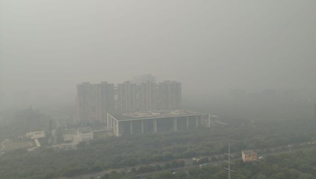 L-G calls meeting with CM today as Delhi's air quality turns hazardous L-G calls meeting with CM today as Delhi's air quality turns hazardous