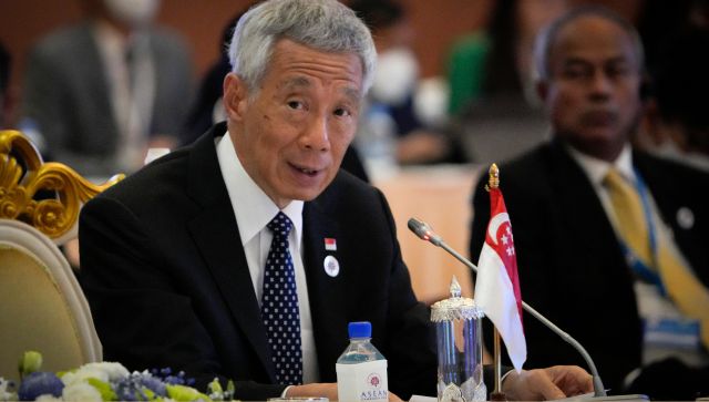 Singapore PM to step down before 2025 poll, hand party leadership over to deputy Singapore PM to step down before 2025 poll, hand party leadership over to deputy