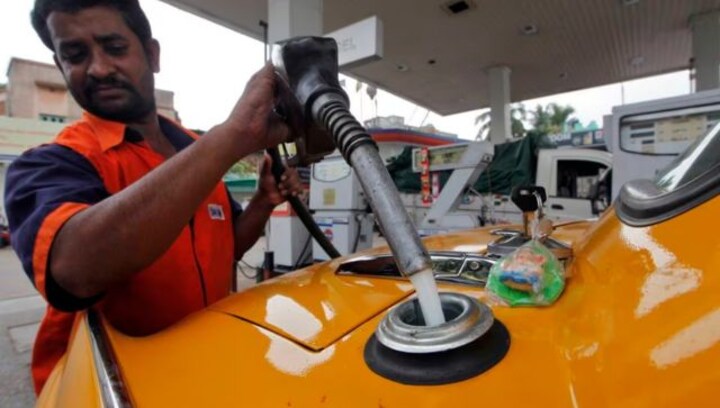 India's oil imports from Russia surge in November