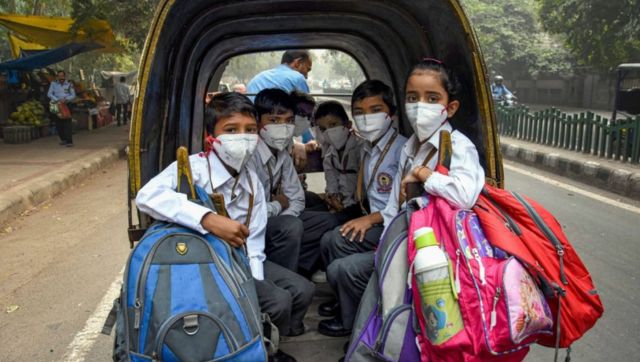 Early winter break for Delhi schools as capital turns into gas chamber Early winter break for Delhi schools as capital turns into gas chamber