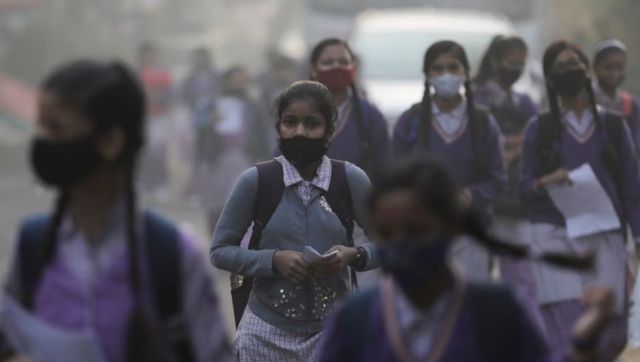 Delhi struggles to breathe amid ‘severe’ air quality; no respite for 15 days, say experts Delhi struggles to breathe amid ‘severe’ air quality; no respite for 15 days, say experts