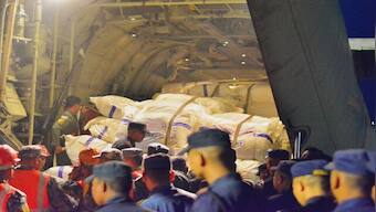 India's second flight carrying 9 tonnes of emergency relief assistance lands in Nepal