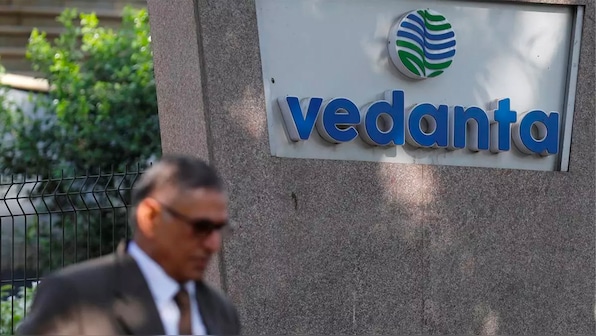 India's Hi-Res Future: Vedanta looks to partner with Taiwan’s Innolux, make displays in India