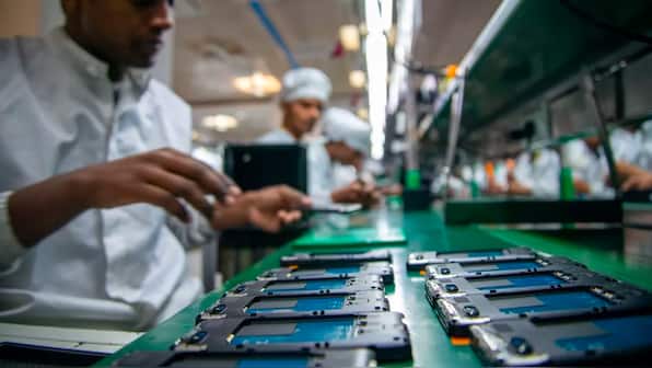 India's mobile phone manufacturing at $44 billion, exports at $11 billion, says IT Minister Vaishnaw