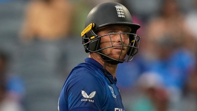 Jos Buttler wants to remain England white-ball captain despite dismal World Cup Jos Buttler wants to remain England white-ball captain despite dismal World Cup