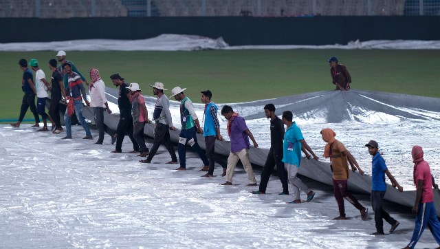 South Africa vs Australia, World Cup Semi-final: What happens if rain interrupts the match? South Africa vs Australia, World Cup Semi-final: What happens if rain interrupts the match?