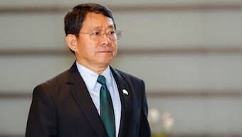 Philippines: Top official denies military plot to topple president