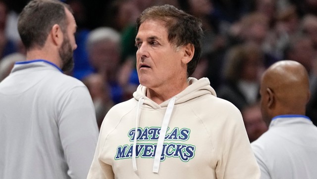 Mark Cuban working on $3.5 billion sale of Dallas Mavericks: Report Mark Cuban working on $3.5 billion sale of Dallas Mavericks: Report