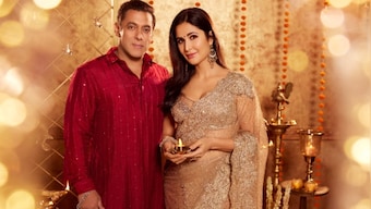 Salman Khan, Katrina Kaif request fans to avoid sharing spoilers of Tiger 3; check posts