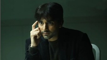 Ishwak Singh triumphs with Best Actor award at Stars Asian International Film Festival for Berlin