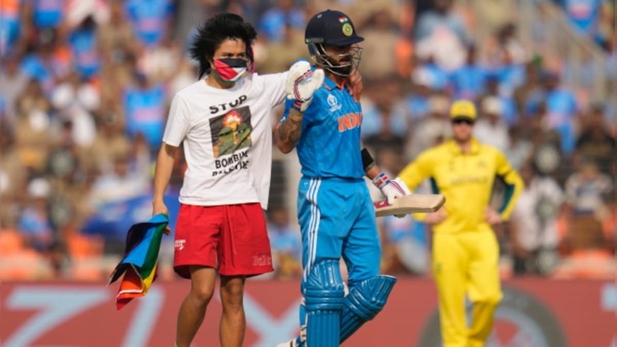 World Cup 2023 Final: Man with 'Free Palestine' T-shirt halts play briefly