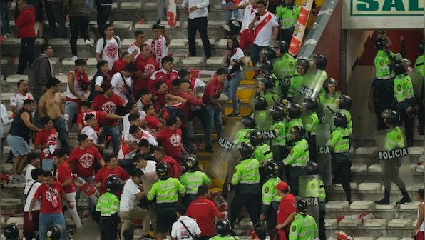 Venezuela accused of 'kidnapping' Peru players, leads to diplomatic row