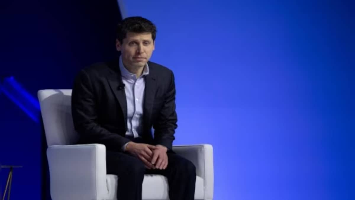 Major OpenAI investors want fired CEO Sam Altman back