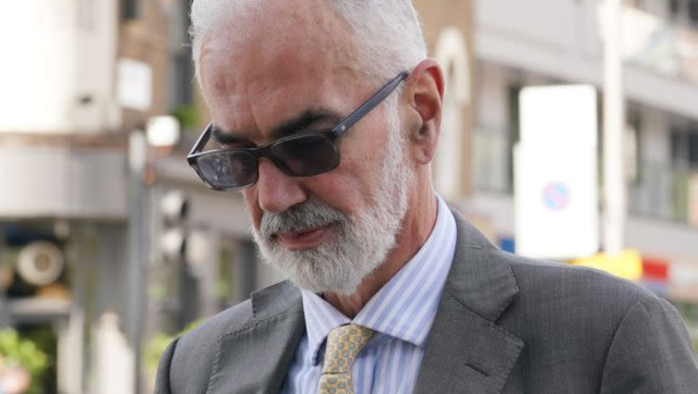 UK: Met police commander who drafted anti-drug policy fired for refusing a drug test UK: Met police commander who drafted anti-drug policy fired for refusing a drug test