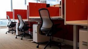Australian companies offering bonuses to bring employees back to 'working from office'