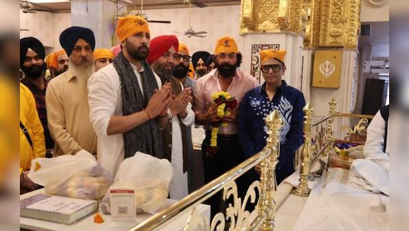 Animal: Ranbir Kapoor, Bobby Deol, Sandeep Reddy Vanga seeks blessings at Bangla Saheb Gurudwara after trailer launch