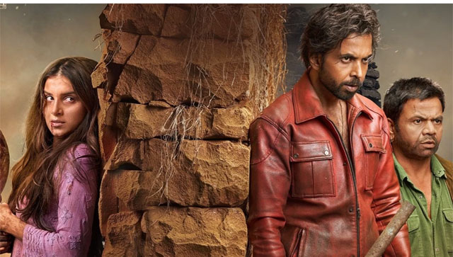 Apurva movie review: Tara Sutaria, Rajpal Yadav, Abhishek Banerjee impress with their performances in this thriller Apurva movie review: Tara Sutaria, Rajpal Yadav, Abhishek Banerjee impress with their performances in this thriller