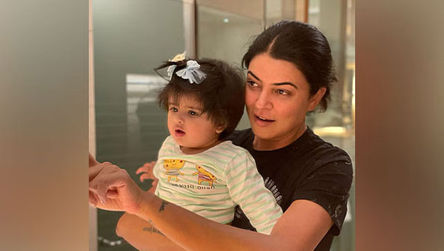 WATCH: Sushmita Sen goes live with fans as she heads to niece Ziana's birthday bash with ex Rohman Shawl WATCH: Sushmita Sen goes live with fans as she heads to niece Ziana's birthday bash with ex Rohman Shawl