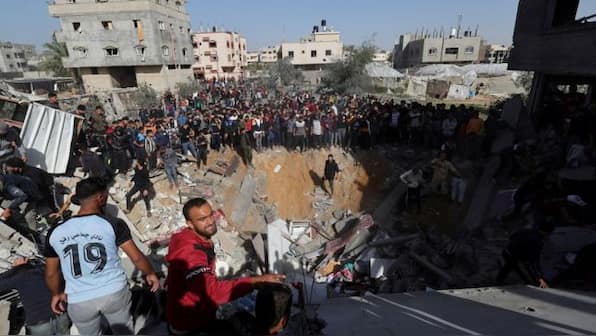 Israel and Hamas to begin four-day truce on Friday, say Qatar mediators