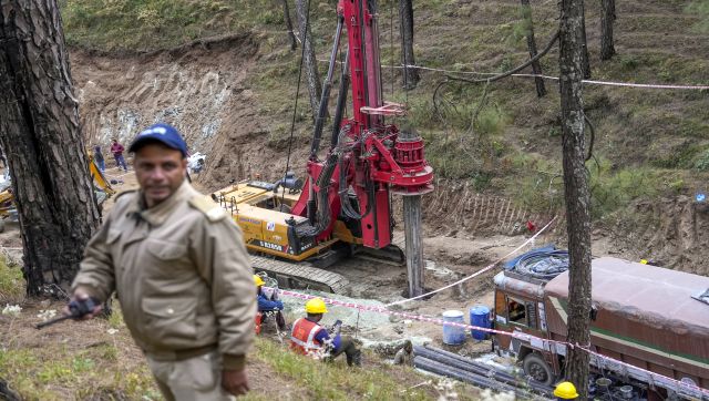 Uttarkashi tunnel collapse: Will vertical drilling help in rescuing the 41 labourers? Uttarkashi tunnel collapse: Will vertical drilling help in rescuing the 41 labourers?