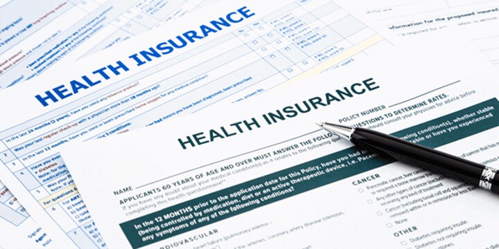 Health Insurance Plans Compared with Mediclaim Policies: What Should You Choose? Health Insurance Plans Compared with Mediclaim Policies: What Should You Choose?