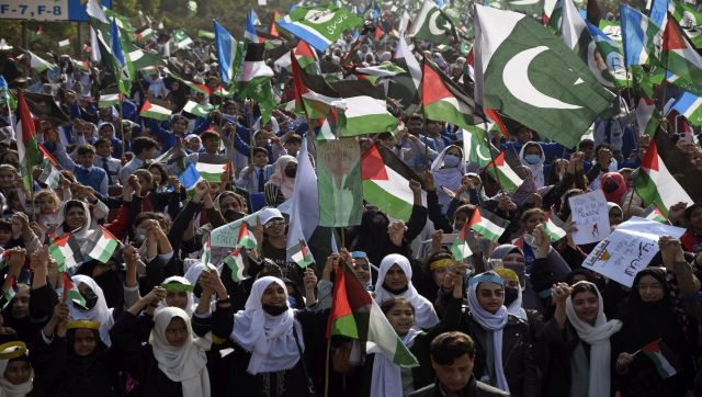 Why has Pakistan banned all New Year's celebrations? Why has Pakistan banned all New Year's celebrations?