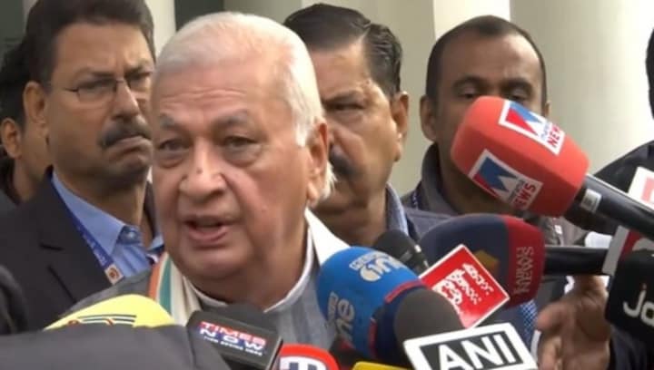 'Kerala CM hatched conspiracy to hurt me': Governor Khan on black flag protest, car attack in Thiruvananthapuram