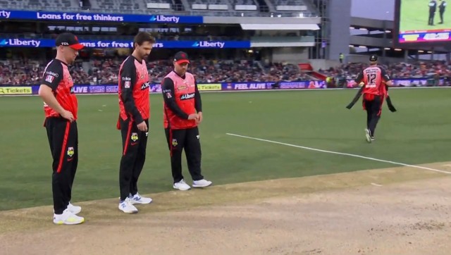 Big Bash League match abandoned due to unsafe pitch Big Bash League match abandoned due to unsafe pitch
