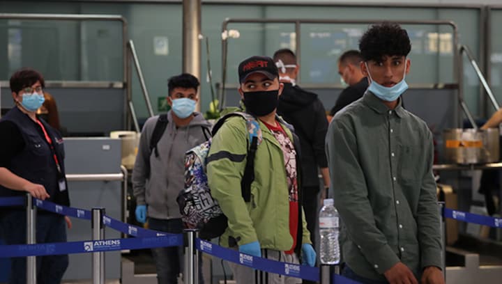 Security walls and closed doors: Unravelling Global North's refugee response