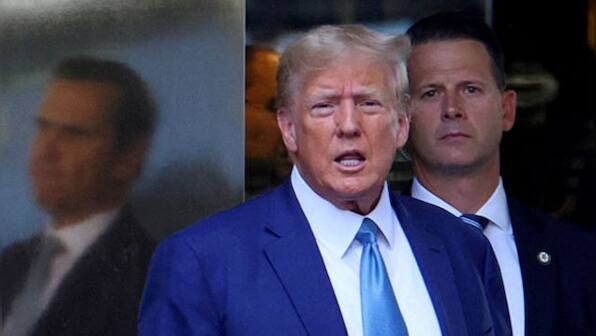 US appeals court rejects Trump's push to dismiss Jan 6 violence case