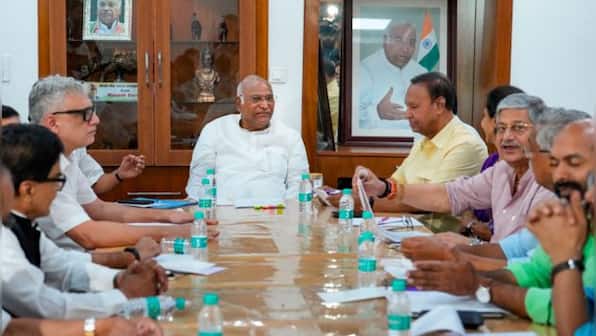 Parliament’s Winter Session: INDIA bloc to raise ‘leak’ of ethics panel report against Mahua Moitra 
