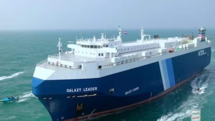 Explosions reported, unmanned aircraft & missiles sighted in Red Sea shipping lane off Yemen coast