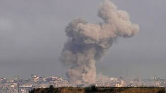 Israel launches heavy strikes across central & southern Gaza’s Khan Younis after widening its offensive