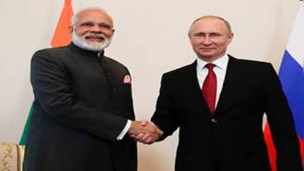 Putin meets EAM Jaishankar in Moscow, extends invite to PM Modi