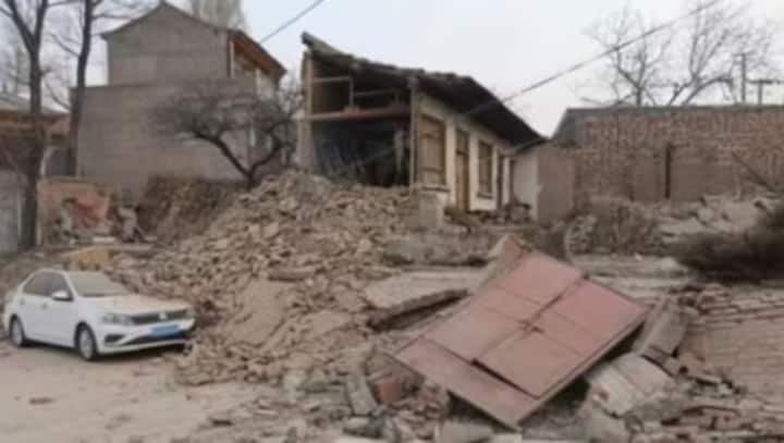 China earthquake: Death toll goes up to 149 as rescue efforts continue