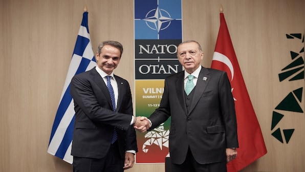 Turkish President Erdogan visits Greece, pledges 'win-win' approach for broader cooperation