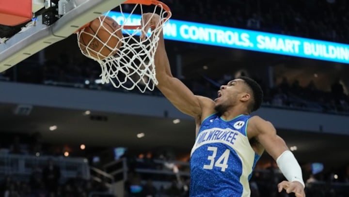 NBA in-season tournament: Bucks, Lakers edge Knicks, Suns into semi-finals