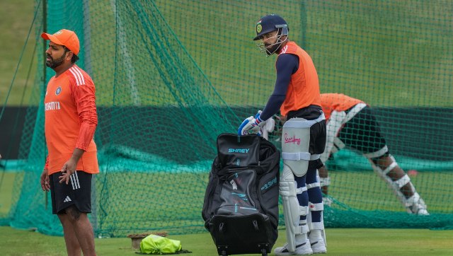 India vs South Africa: Rohit Sharma, Virat Kohli sweat it out at nets ahead of Boxing Day Test India vs South Africa: Rohit Sharma, Virat Kohli sweat it out at nets ahead of Boxing Day Test