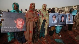 Pakistan: Baloch activists allege camp attacked at midnight, women harassed